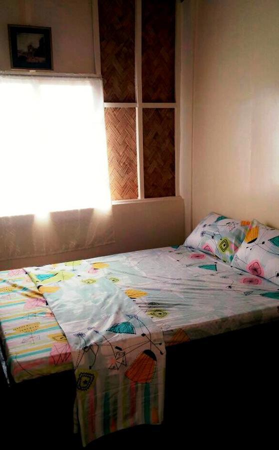 Hotel Rb Transient House Coron Esterno foto
