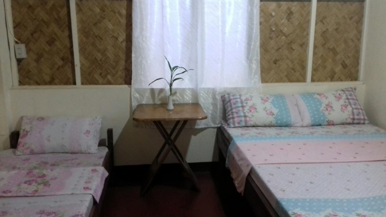 Hotel Rb Transient House Coron Esterno foto