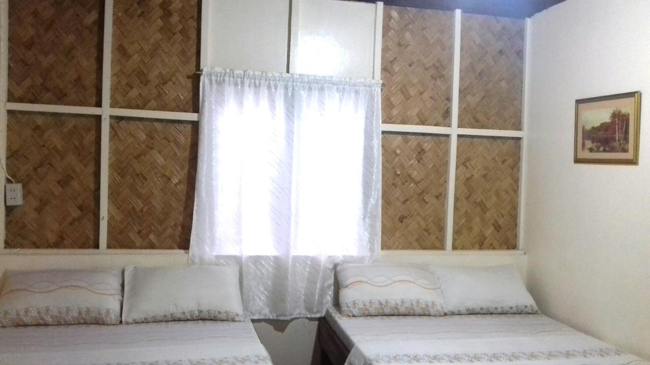 Hotel Rb Transient House Coron Esterno foto