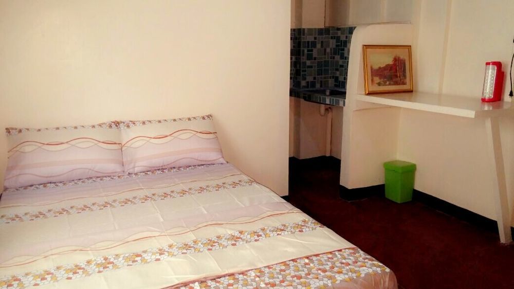 Hotel Rb Transient House Coron Esterno foto